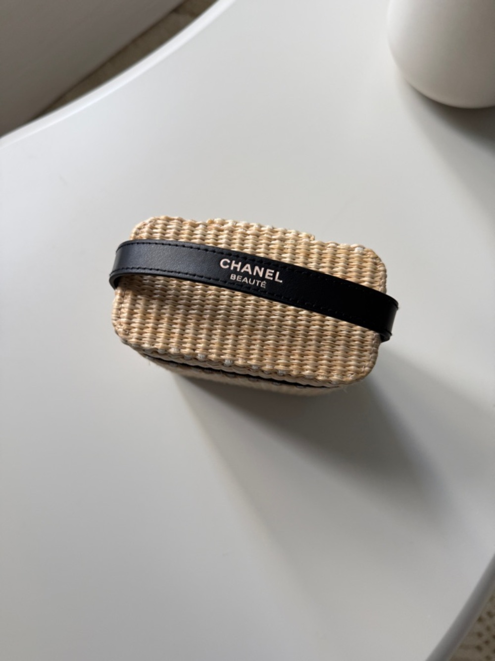 CHANEL Limited edition Straw bag in Natural and Black